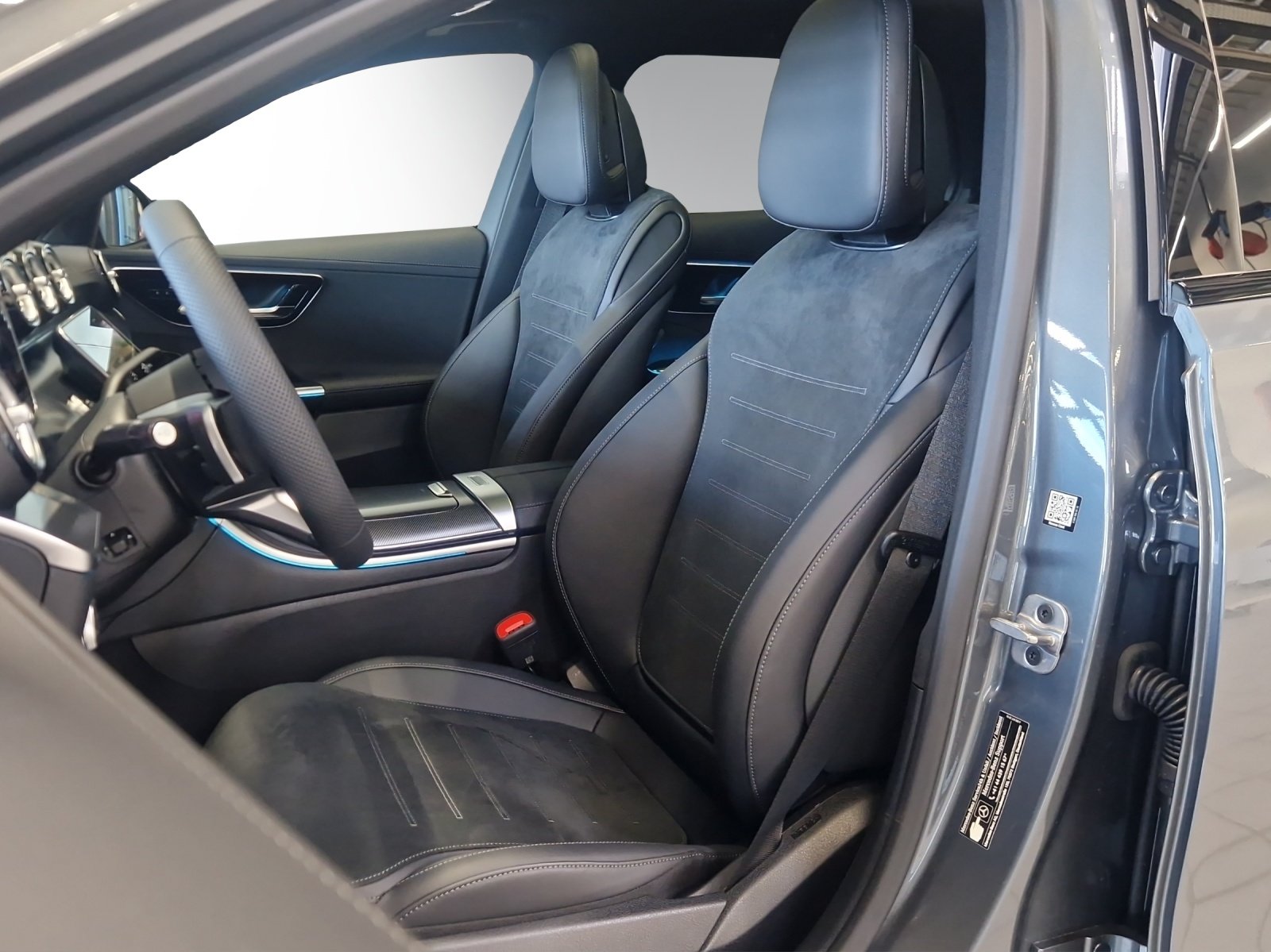 MERCEDES-BENZ C 300 T 4 Matic, Mild-Hybrid Petrol/Electric, Ex-demonstrator, Automatic - 7