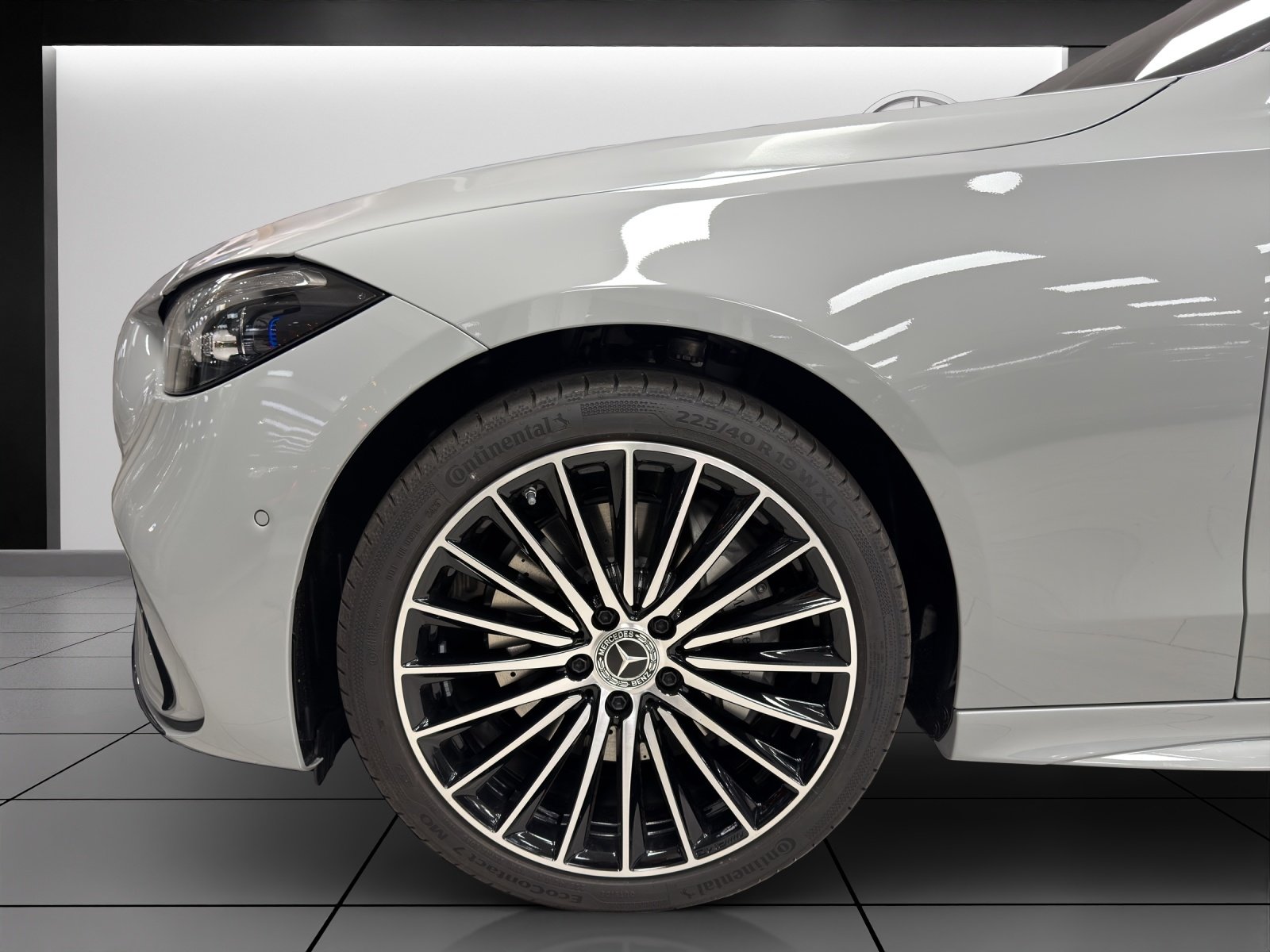MERCEDES-BENZ C 300e EQ Hybrid, Plug-in-Hybrid Benzina/Elettrica, Auto nuove, Automatico - 7