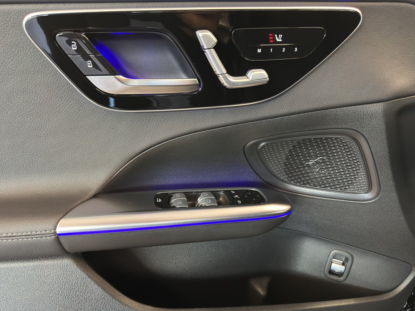 MERCEDES-BENZ C 300 Berline 4MATIC, Mild-Hybrid Petrol/Electric, New car, Automatic - 6