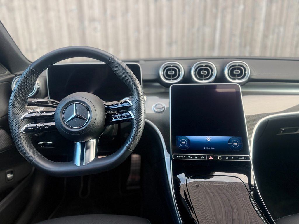 MERCEDES-BENZ C 300 C-Klasse W206 C 300 AMG Line 4matic, Mild-Hybrid Benzin/Elektro, Occasion / Gebraucht, Automatik - 7