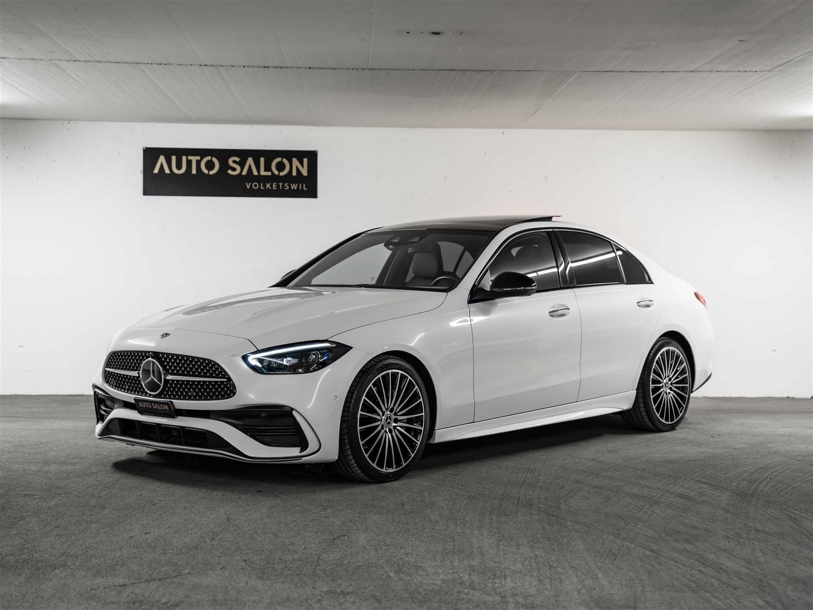 MERCEDES-BENZ C 300 d 4Matic AMG Line *Facelift*Panorama*Massage*