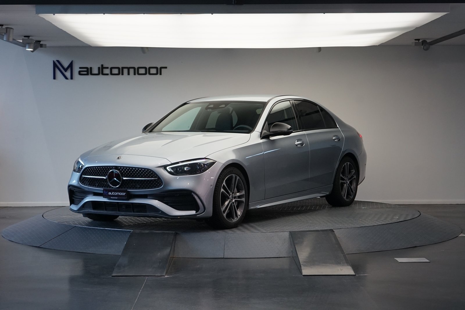 MERCEDES-BENZ C 300 d AMG Line *CH-Fahrzeug* *Assistenzpaket