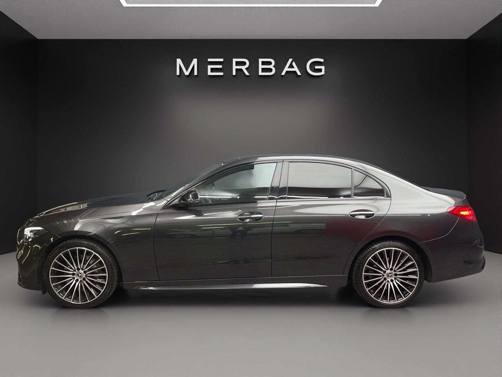 MERCEDES-BENZ C 300 4M AMG Line, Mild-Hybrid Petrol/Electric, Second hand / Used, Automatic - 3