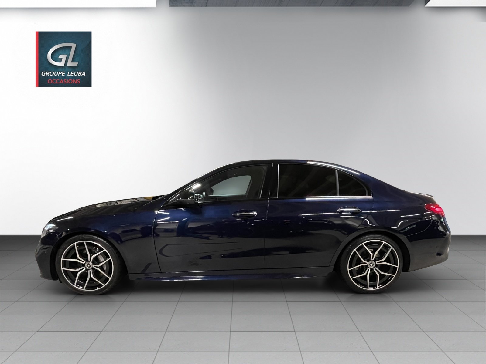 MERCEDES-BENZ C 300 4M AMG Line, Hybride Léger Essence/Électricité, Occasion / Utilisé, Automatique - 3