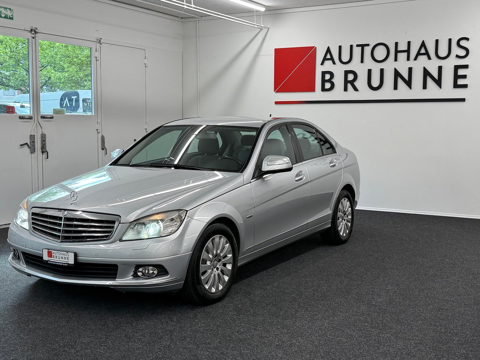 MERCEDES-BENZ C 300 (280 Classic) 4Matic 7G-Tronic