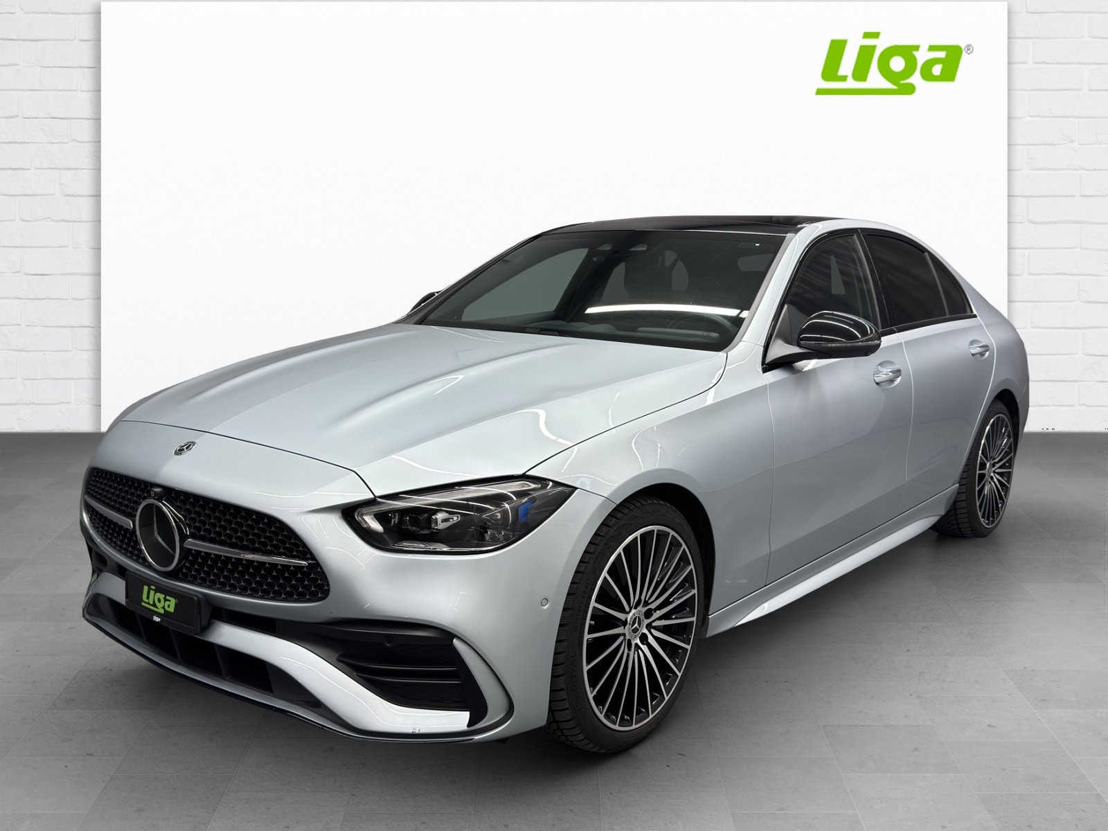 MERCEDES-BENZ C 300 AMG Line 4Matic