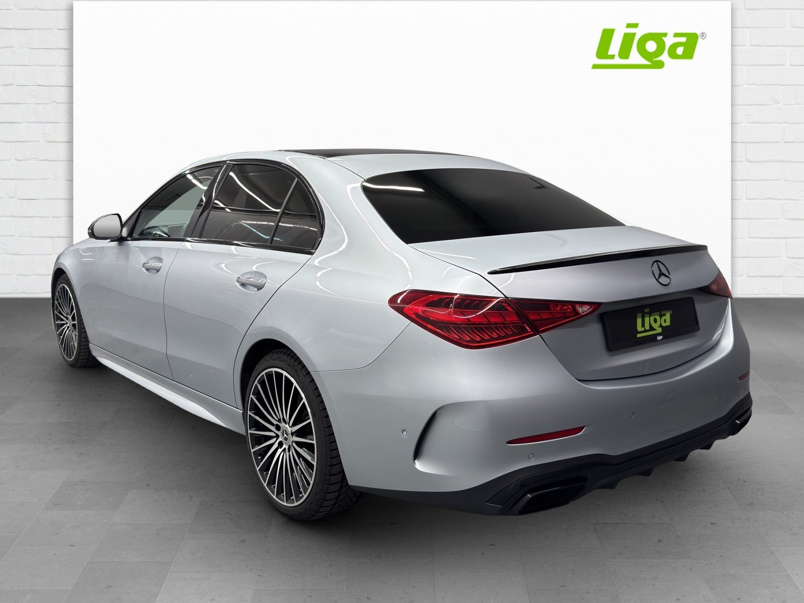 MERCEDES-BENZ C 300 AMG Line 4Matic, Mild-Hybrid Benzin/Elektro, Occasion / Gebraucht, Automatik - 4