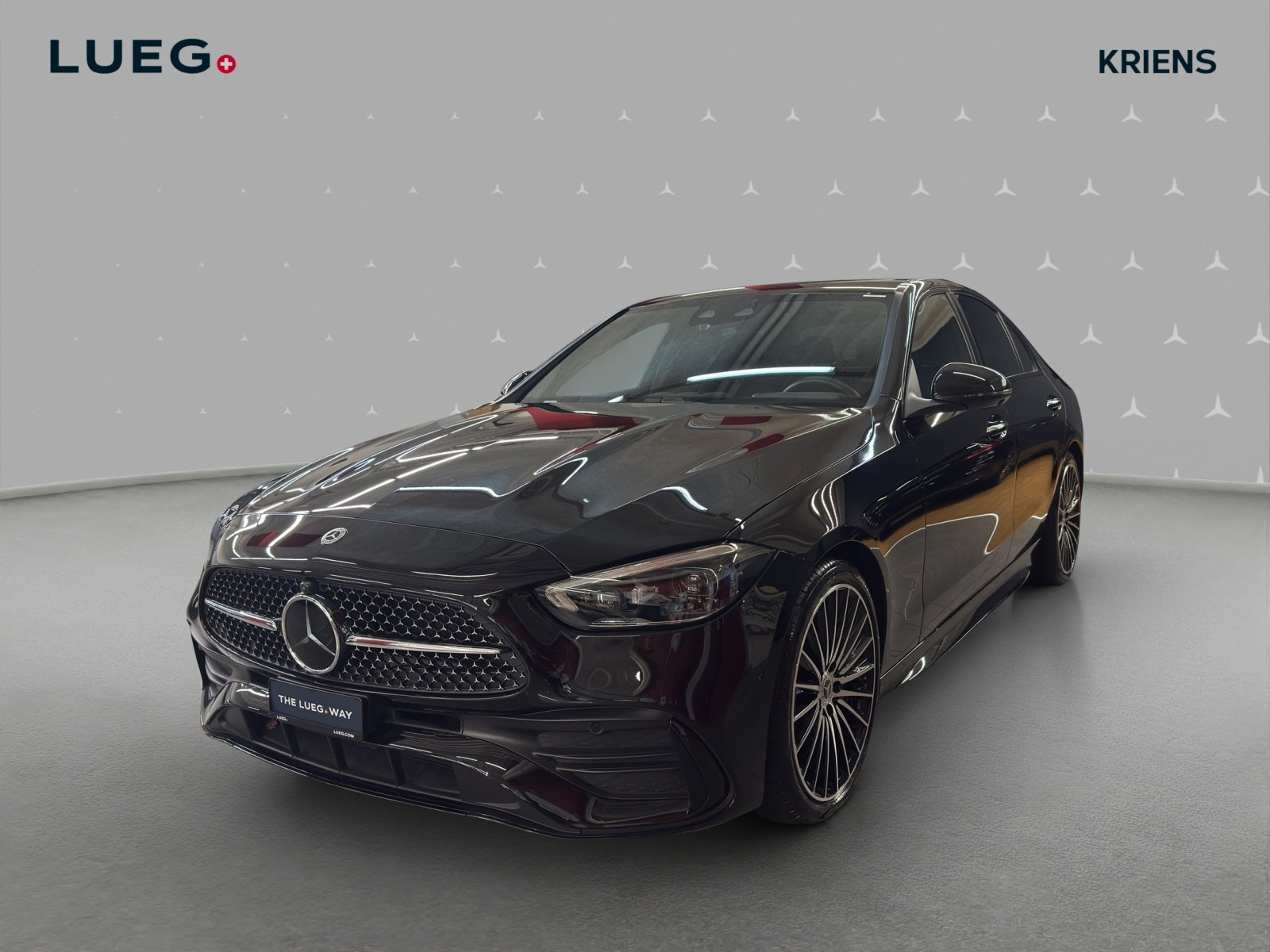 MERCEDES-BENZ C 300 4M - AMG / DISTRONIC / 360 Grad Kamera /
