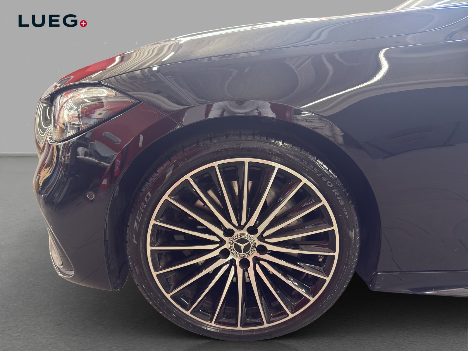 MERCEDES-BENZ C 300 4M - AMG / DISTRONIC / 360 Grad Kamera /, Mild-Hybrid Petrol/Electric, Second hand / Used, Automatic - 7