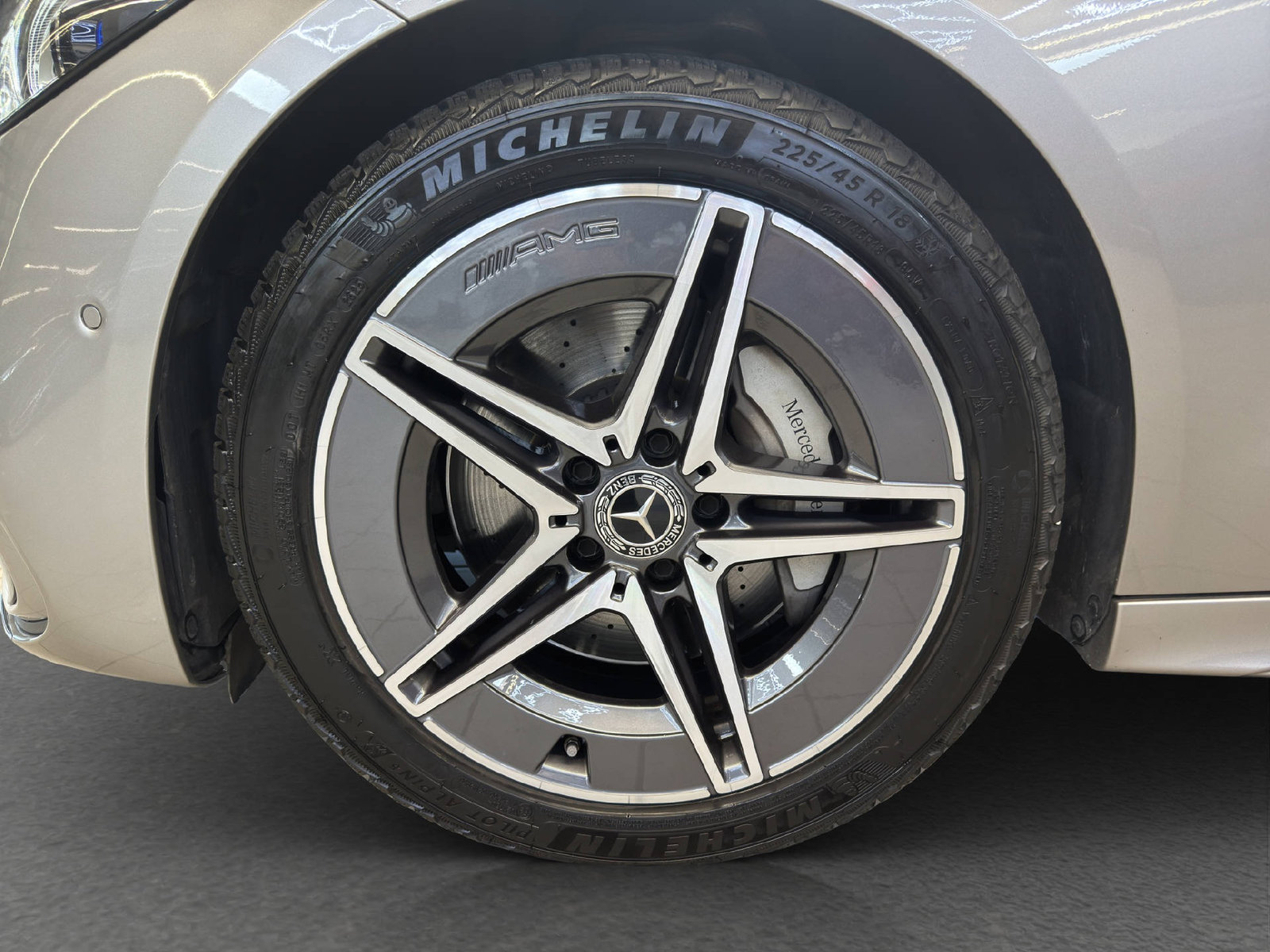MERCEDES-BENZ C 300 AMG Line 4MATIC, Mild-Hybrid Petrol/Electric, Second hand / Used, Automatic - 6