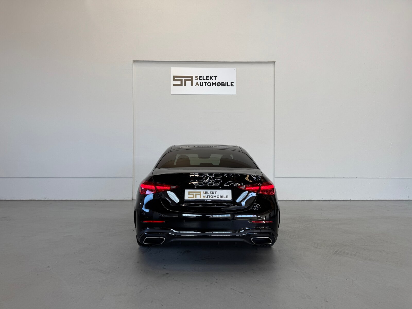 MERCEDES-BENZ C 300 d 4Matic AMG Line, Mild-Hybrid Diesel/Electric, Second hand / Used, Automatic - 4