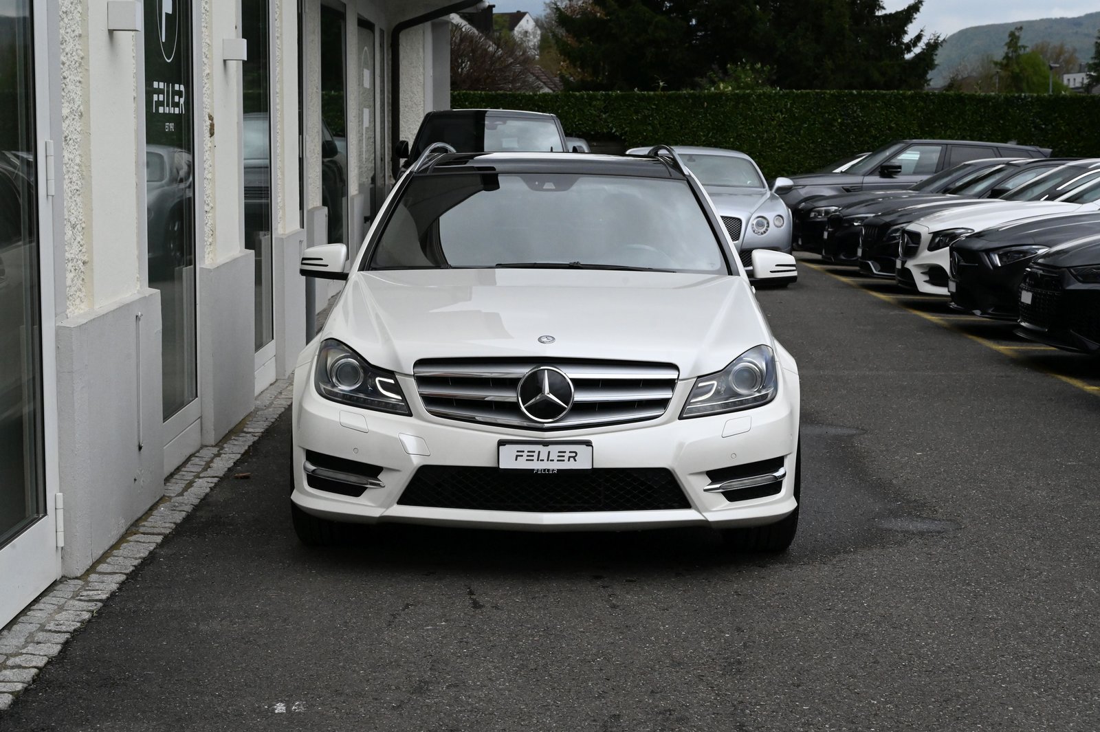 MERCEDES-BENZ C 350 Avantgarde 7G-Tronic, Essence, Occasion / Utilisé, Automatique - 3