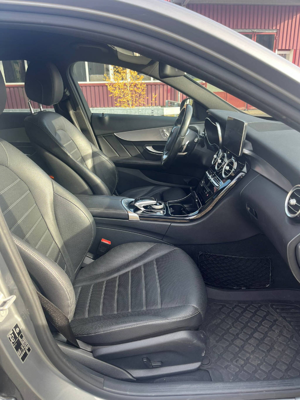 MERCEDES-BENZ C 350 e Exclusive Kombi, Plug-in-Hybrid Benzin/Elektro, Occasion / Gebraucht, Automatik - 6