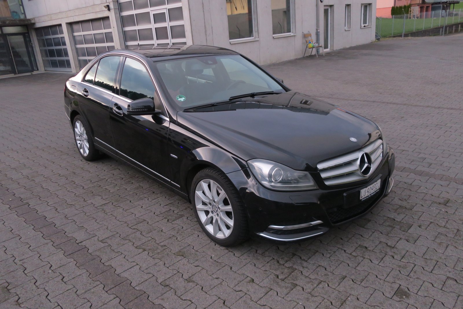 MERCEDES-BENZ C 350 Avantgarde 7G-Tronic 306PS Limousine