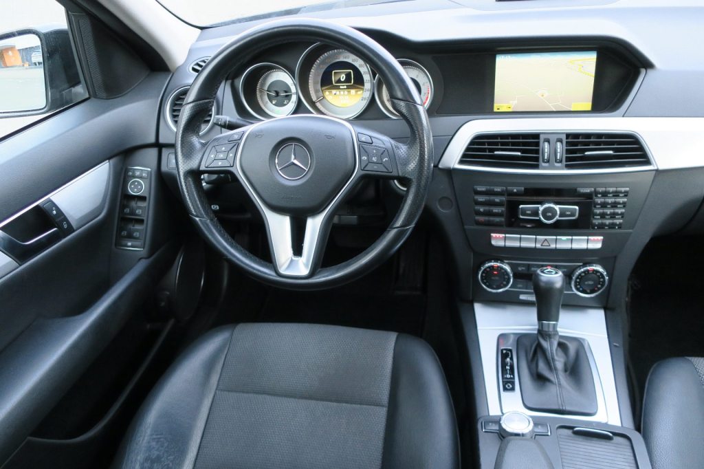 MERCEDES-BENZ C 350 V6 BlueEF Avantgarde, Petrol, Second hand / Used, Automatic - 3