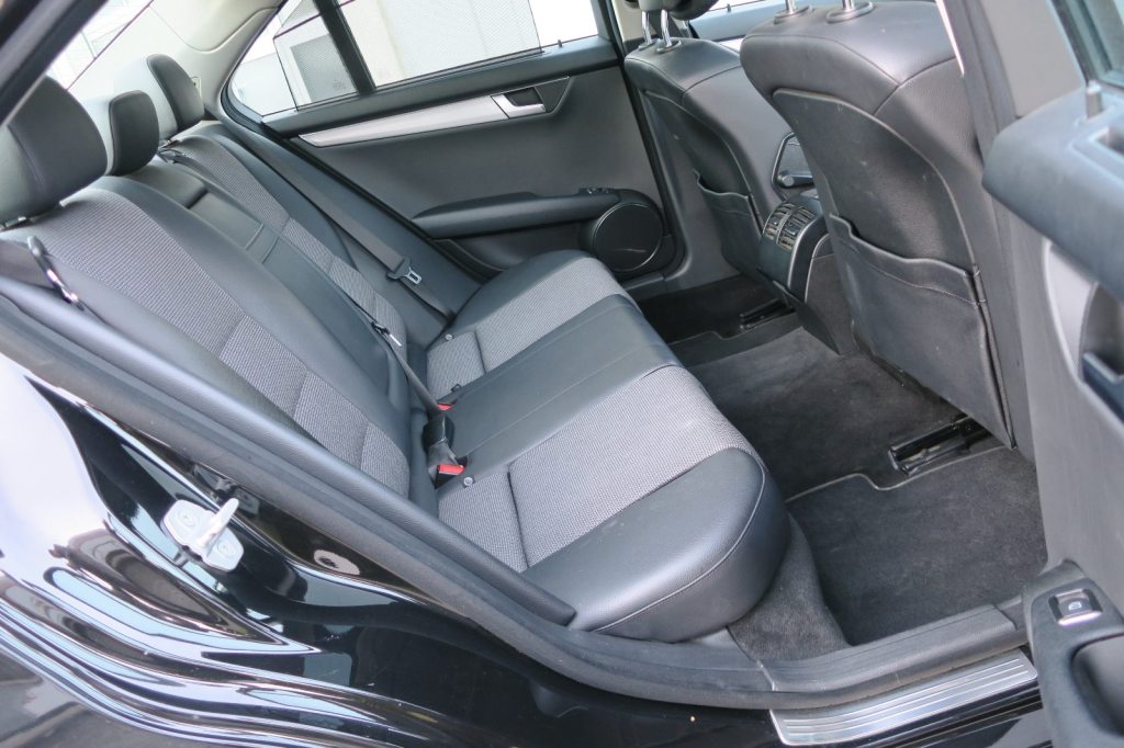 MERCEDES-BENZ C 350 V6 BlueEF Avantgarde, Petrol, Second hand / Used, Automatic - 7