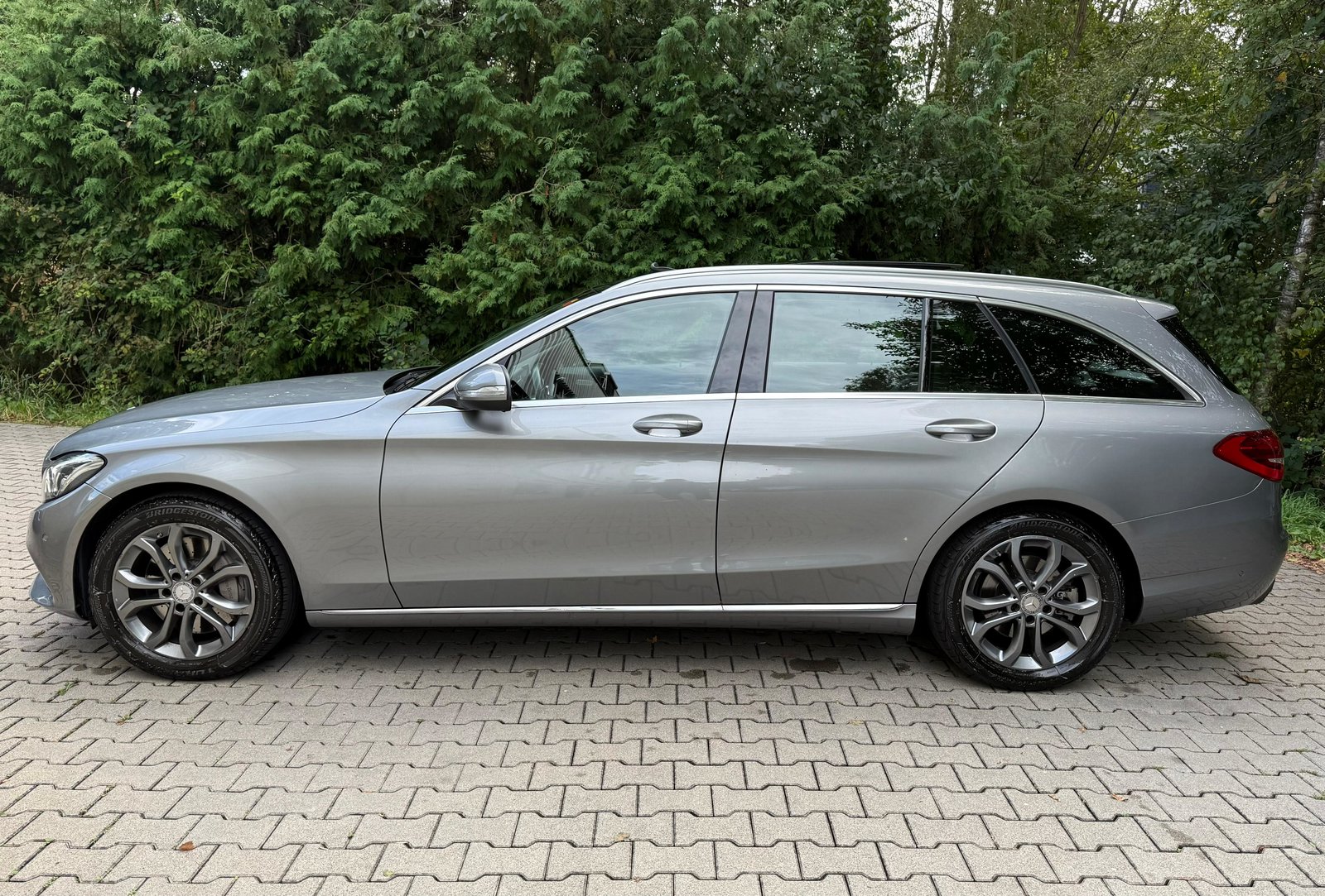 MERCEDES-BENZ C 400 Avantgarde 4Matic 7G-Tronic, Benzin, Occasion / Gebraucht, Automatik - 2