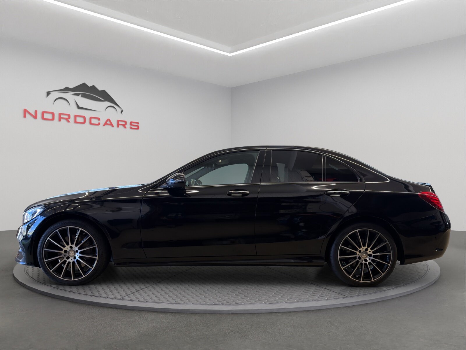 MERCEDES-BENZ C 400 AMG Line 4Matic 7G-Tronic, Benzin, Occasion / Gebraucht, Automatik - 2
