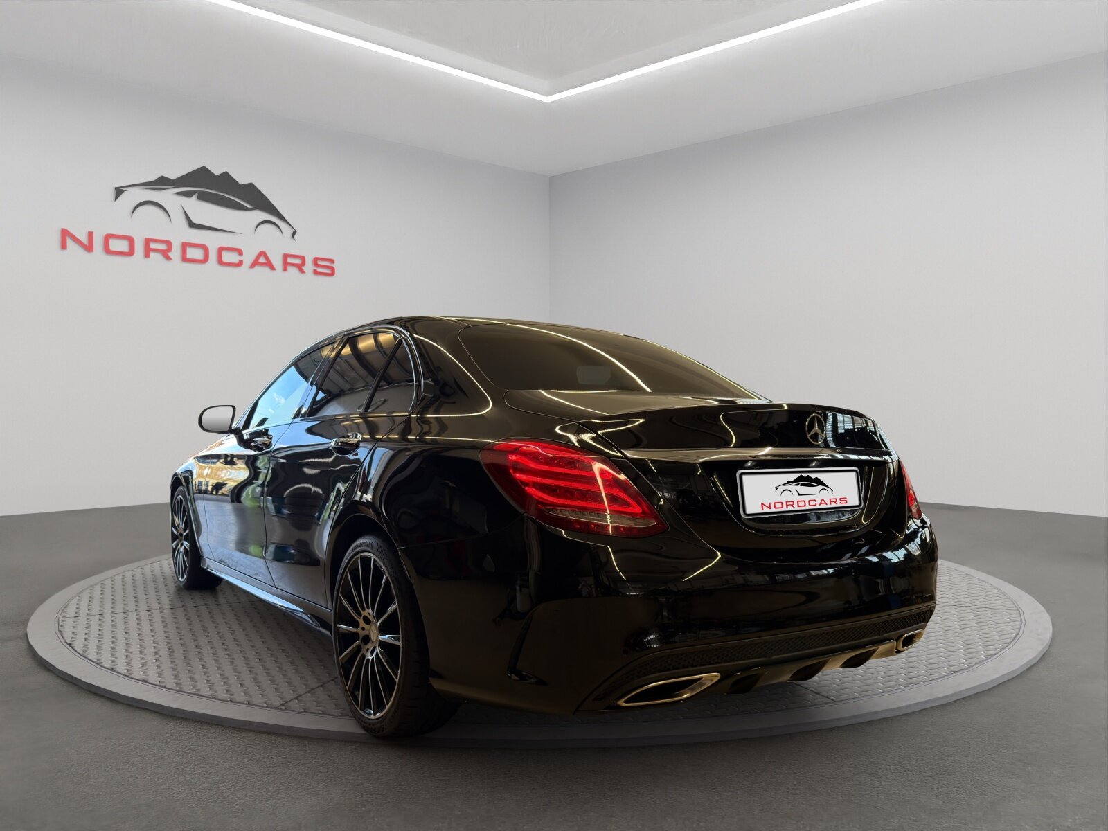 MERCEDES-BENZ C 400 AMG Line 4Matic 7G-Tronic, Benzin, Occasion / Gebraucht, Automatik - 3