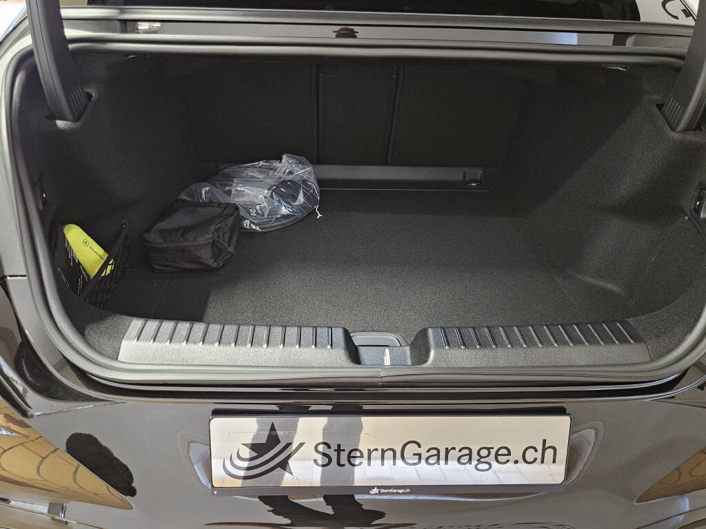 MERCEDES-BENZ C 400 4Matic elektrisch, Electric, Ex-demonstrator, Automatic - 4