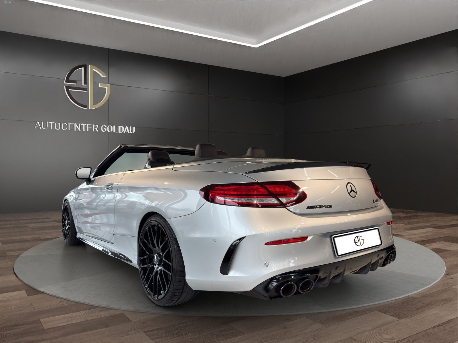 MERCEDES-BENZ C 43 Cabriolet AMG 4Matic 9G-Tronic Facelift, Petrol, Second hand / Used, Automatic - 2