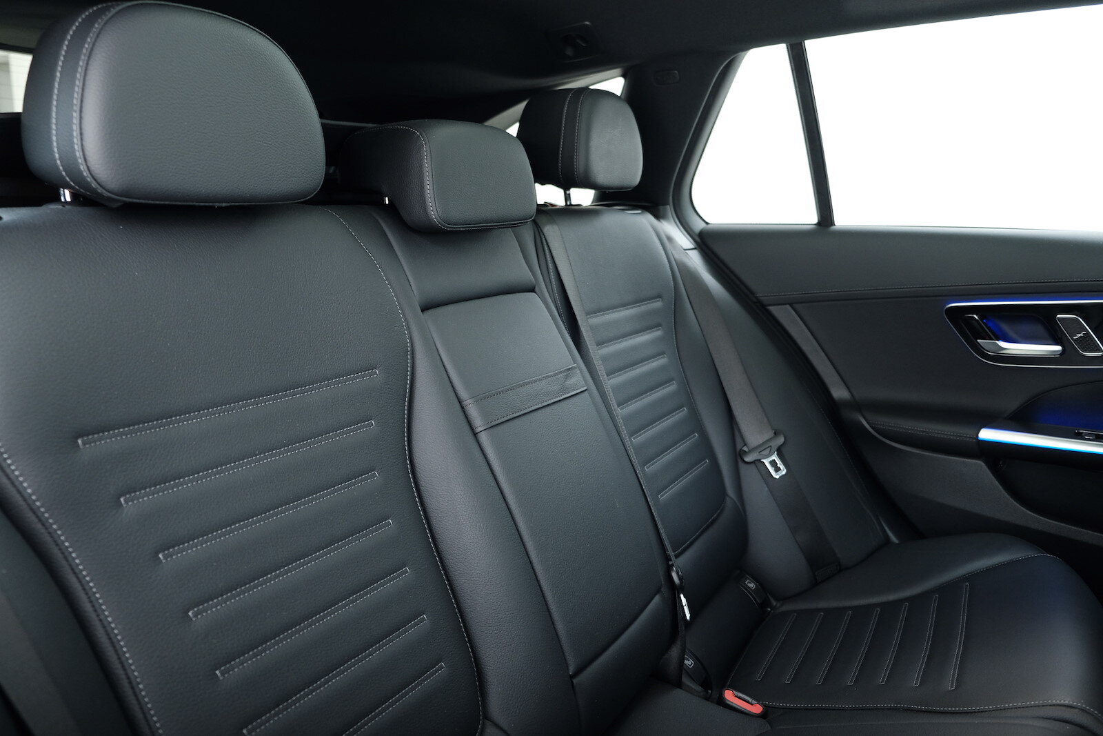MERCEDES-BENZ C 43 AMG 4matic S206, Mild-Hybrid Benzin/Elektro, Occasion / Gebraucht, Automatik - 3