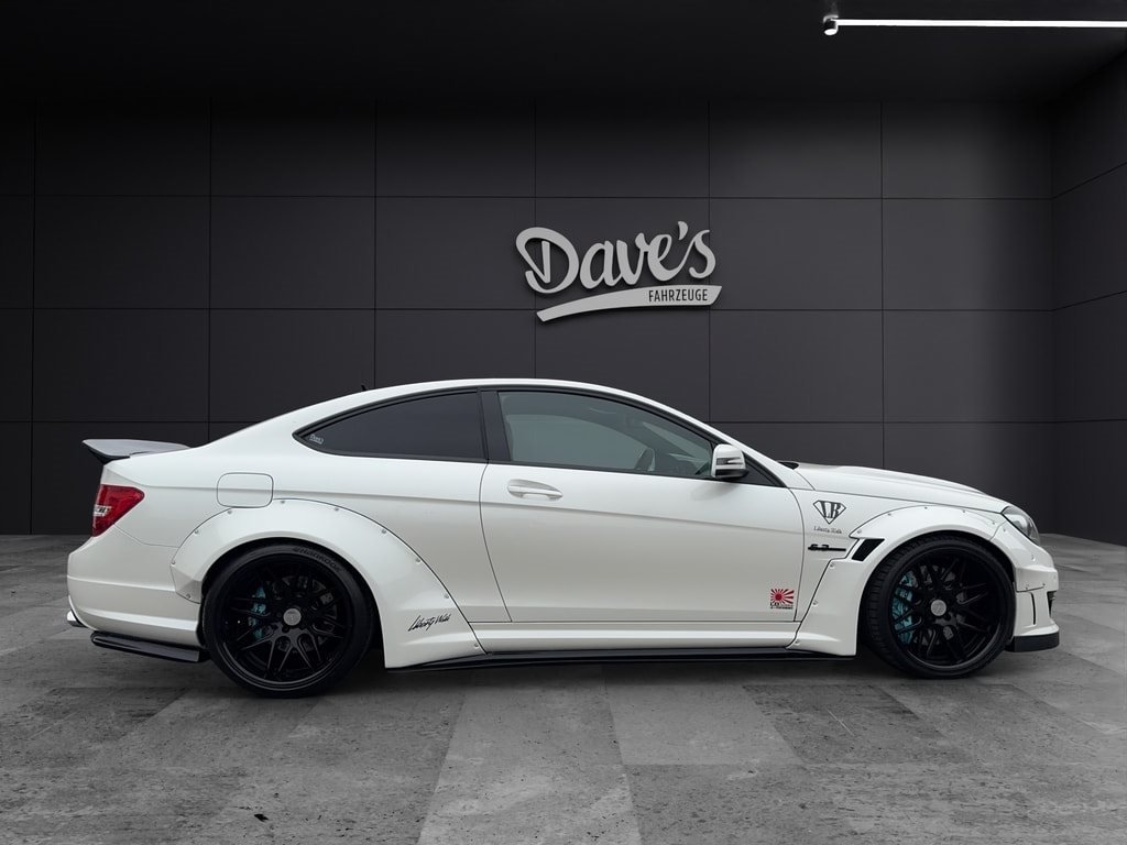 MERCEDES-BENZ C 63 AMG Standard, Essence, Occasion / Utilisé, Automatique - 5