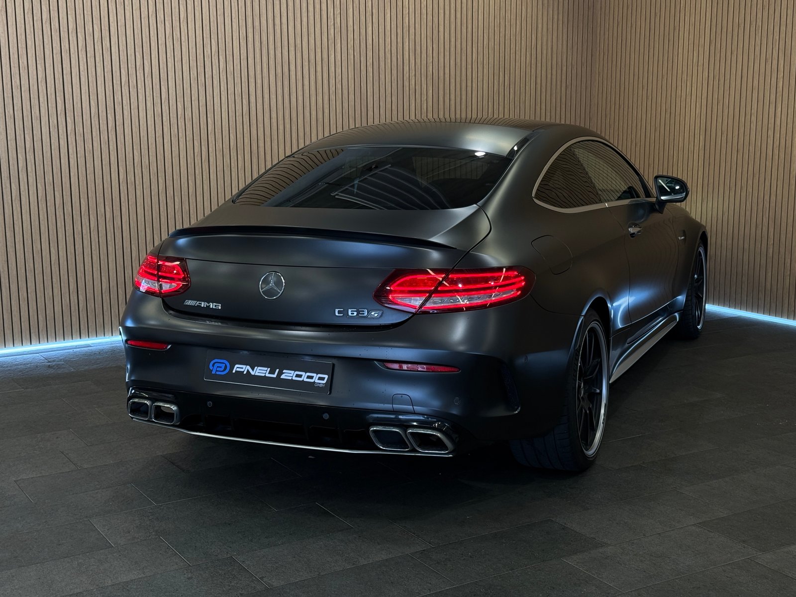 MERCEDES-BENZ C 63 S AMG 9G-tronic *Magno Schwarz*, Benzin, Occasion / Gebraucht, Automatik - 4