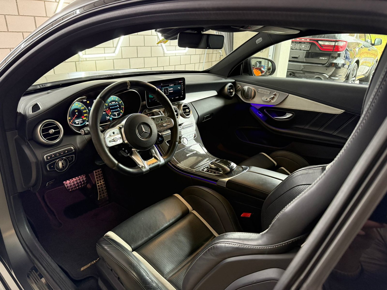 MERCEDES-BENZ C 63 S AMG 9G-tronic, Benzin, Occasion / Gebraucht, Automatik - 7