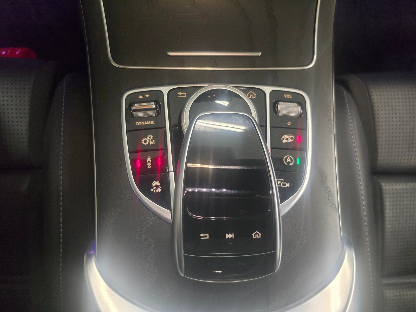 MERCEDES-BENZ C 63 S AMG 9G-tronic, Essence, Occasion / Utilisé, Automatique - 4