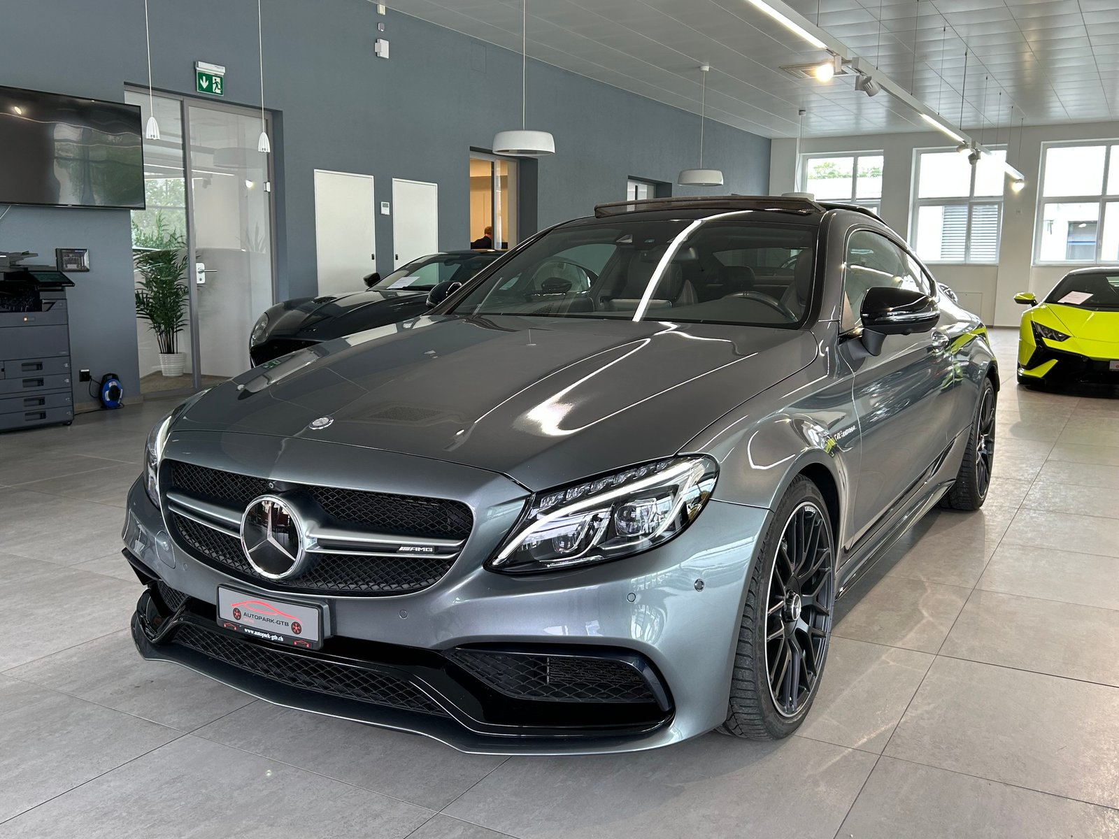 MERCEDES-BENZ C 63 AMG Speedshift