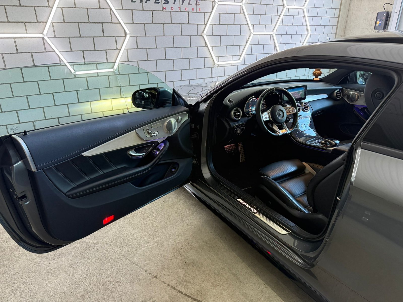 MERCEDES-BENZ C 63 S AMG 9G-tronic, Benzin, Occasion / Gebraucht, Automatik - 5