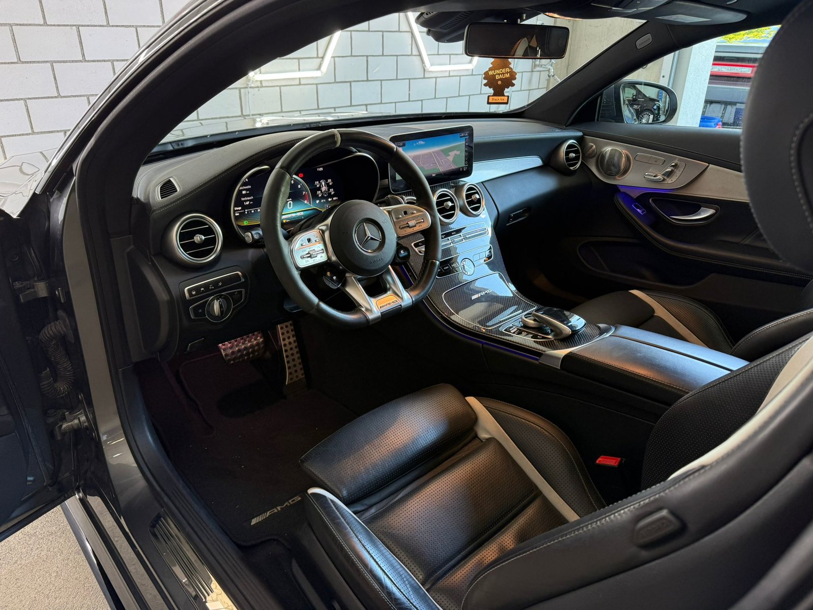 MERCEDES-BENZ C 63 S AMG 9G-tronic, Benzin, Occasion / Gebraucht, Automatik - 7