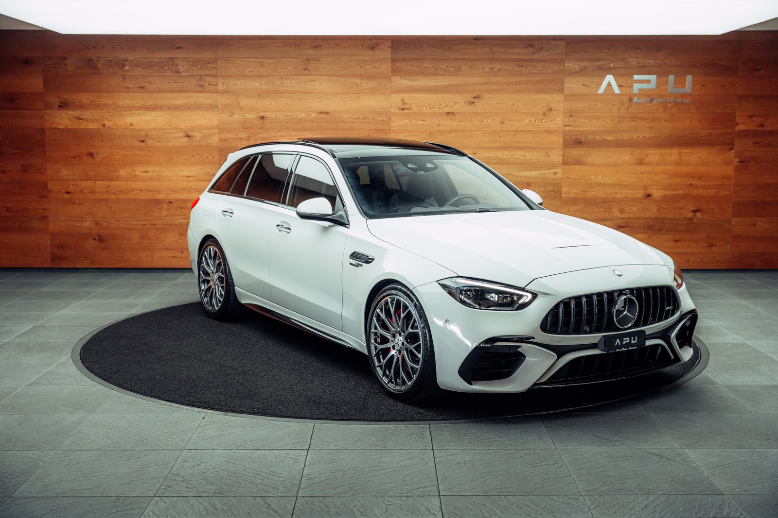 MERCEDES-BENZ C 63 S AMG T E Performance 4 Matic Executive E