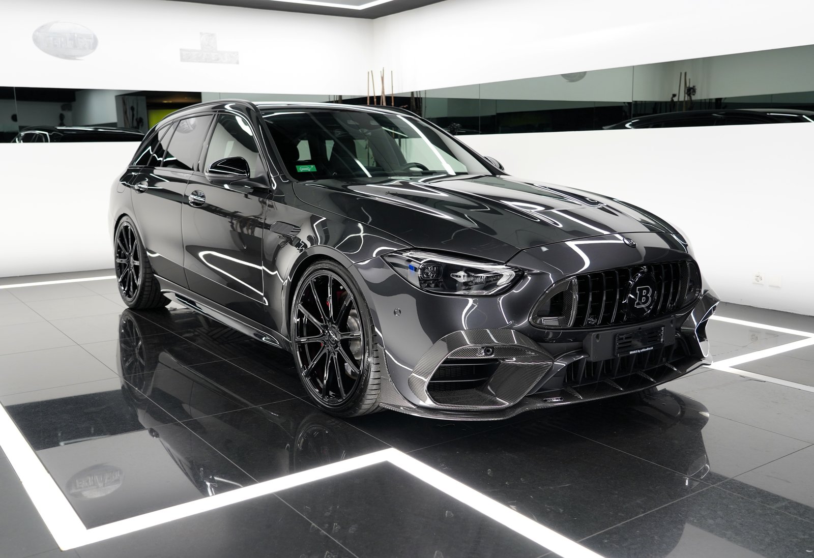 MERCEDES-BENZ C 63 AMG S T E Perf. BRABUS 730, Voll-Hybrid Benzin/Elektro, Vorführwagen, Automatik - 2