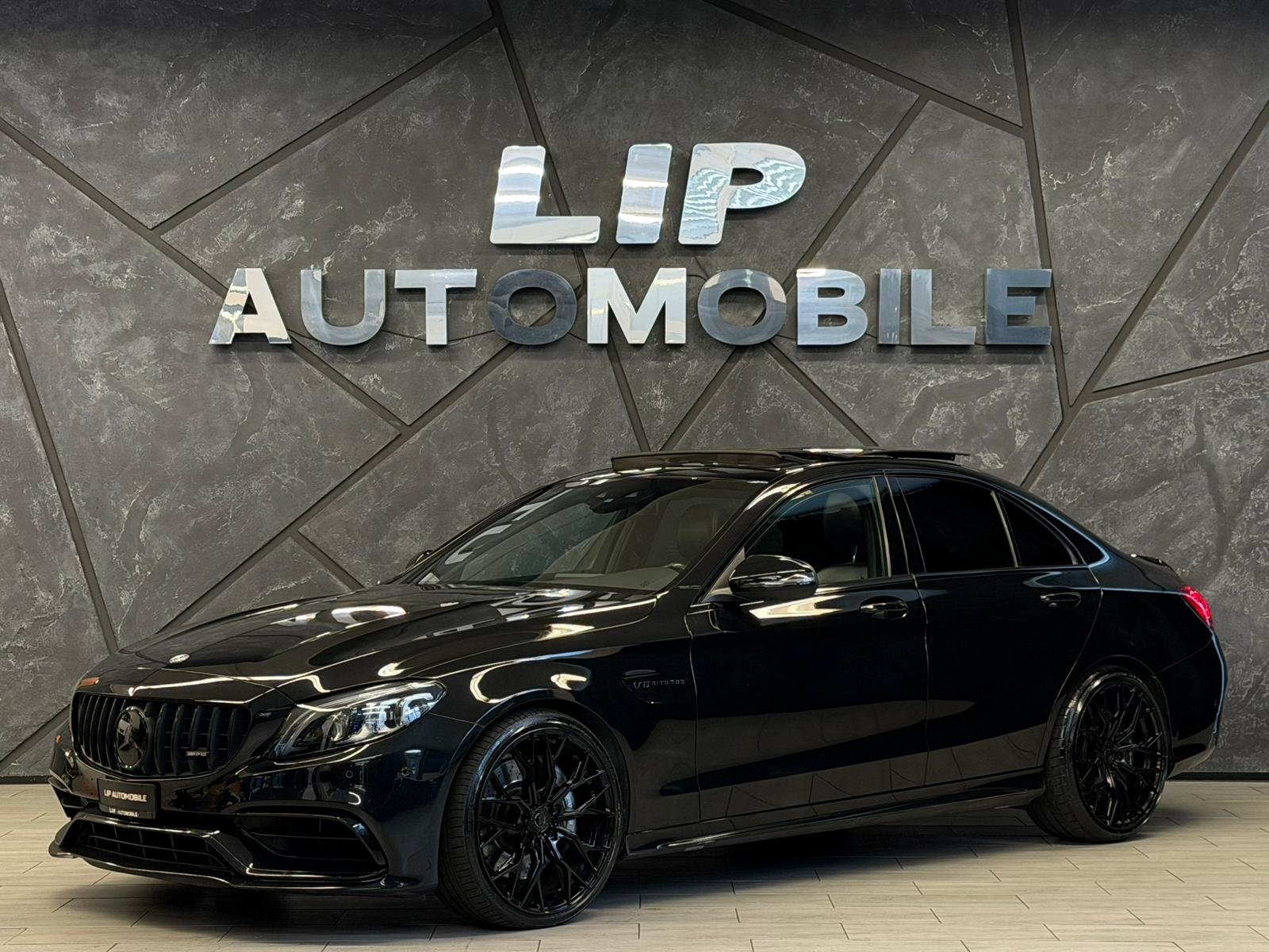 MERCEDES-BENZ C 63 AMG Speedshift
