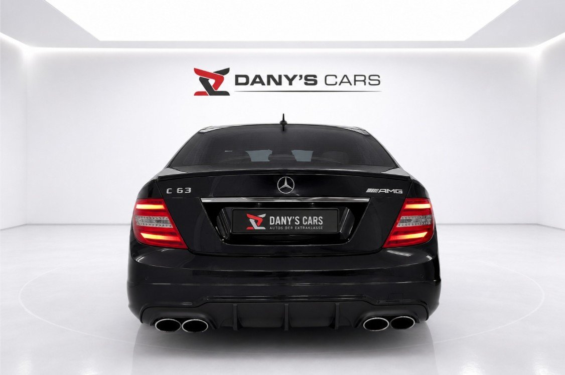 MERCEDES-BENZ C 63 V8 AMG, Essence, Occasion / Utilisé, Automatique - 5