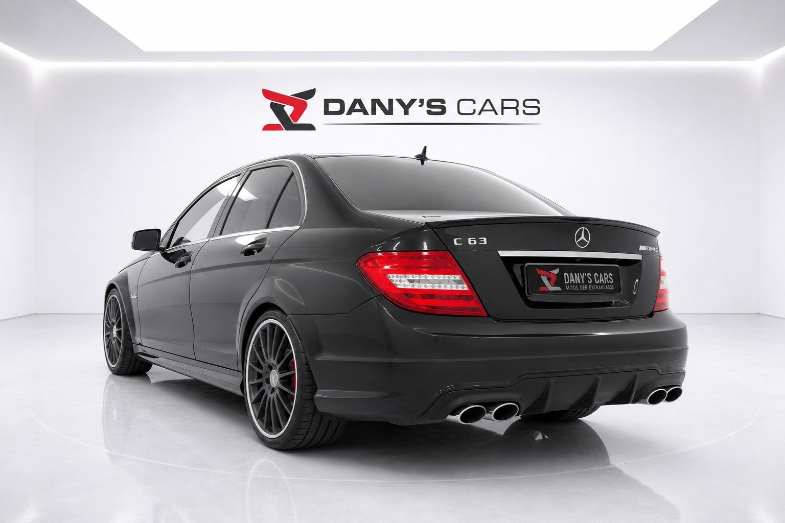 MERCEDES-BENZ C 63 V8 AMG, Essence, Occasion / Utilisé, Automatique - 6