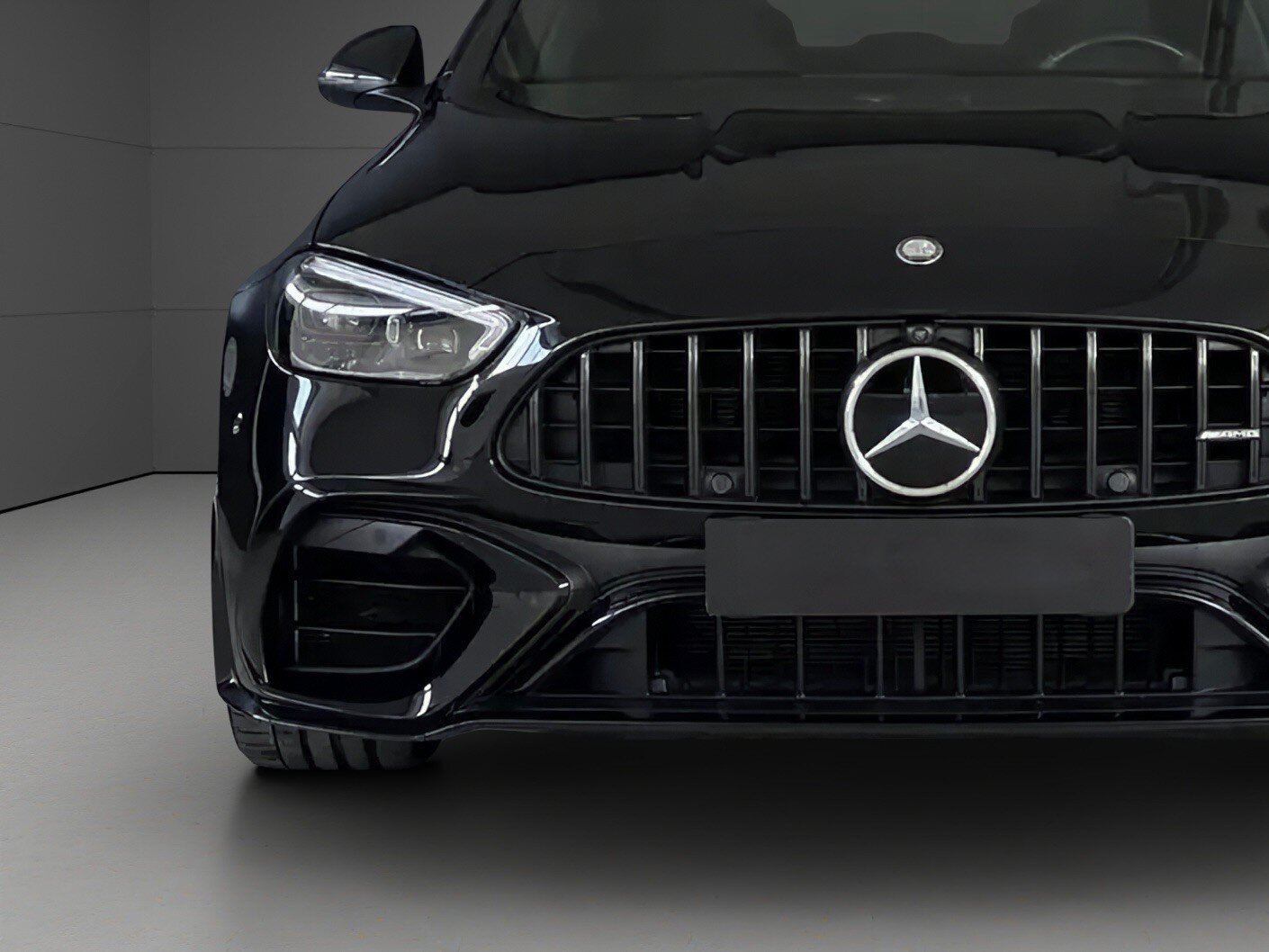 MERCEDES-BENZ C 63 S AMG E Performance 4 Matic Executive Edi