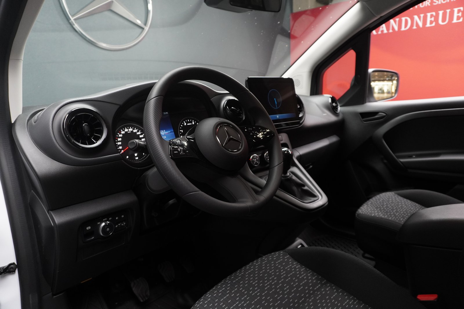 MERCEDES-BENZ Citan 112 CDI WORKER, Diesel, Voiture nouvelle, Manuelle - 4