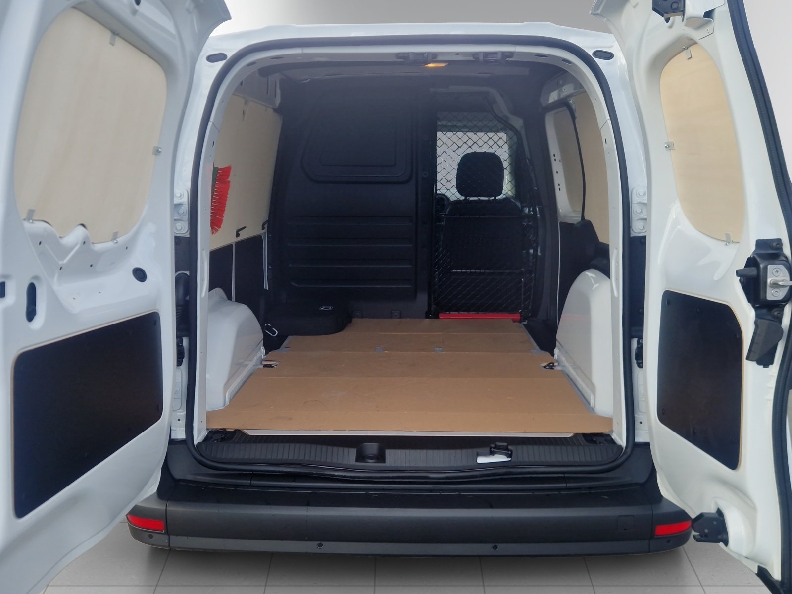 MERCEDES-BENZ eCitan 45kWh Base, Elektro, Vorführwagen, Automatik - 7
