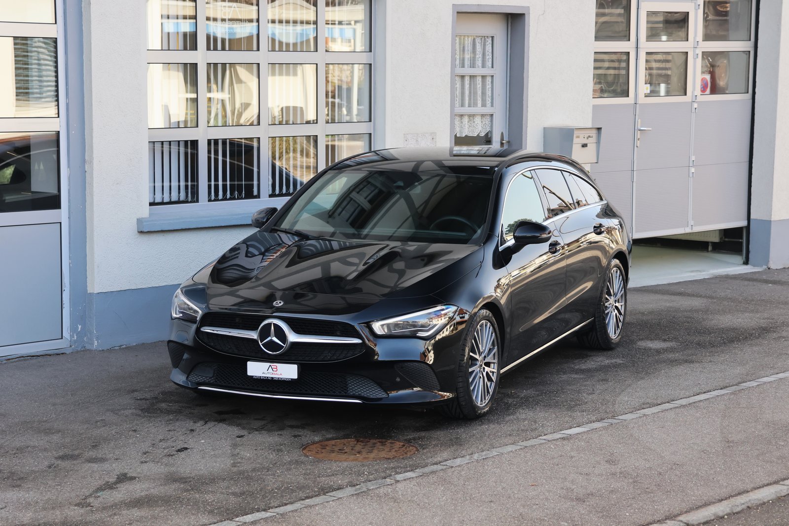 MERCEDES-BENZ CLA Shooting Brake 180 7G-DCT Progressive
