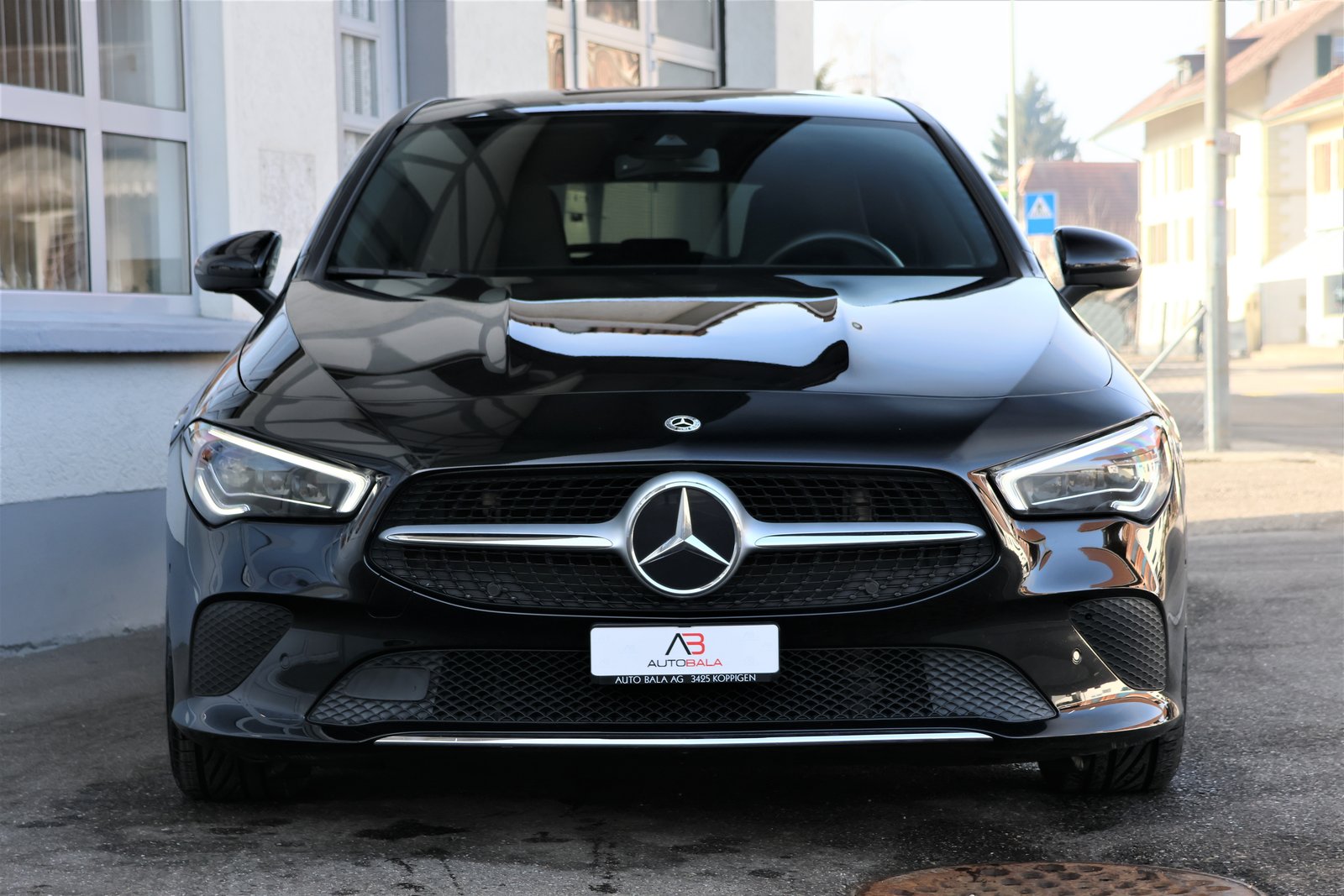 MERCEDES-BENZ CLA Shooting Brake 180 7G-DCT Progressive, Benzina, Occasioni / Usate, Automatico - 2