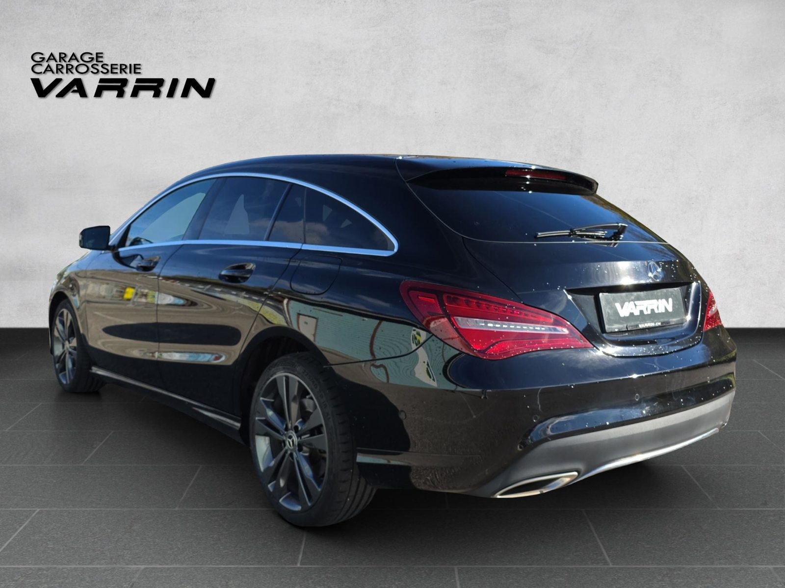 MERCEDES-BENZ CLA 180 Urban Shooting Brake, Benzin, Occasion / Gebraucht, Automatik - 4