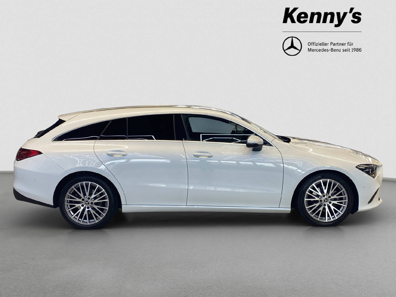 MERCEDES-BENZ CLA 180 Progressive Shooting Brake, Benzin, Occasion / Gebraucht, Automatik - 4