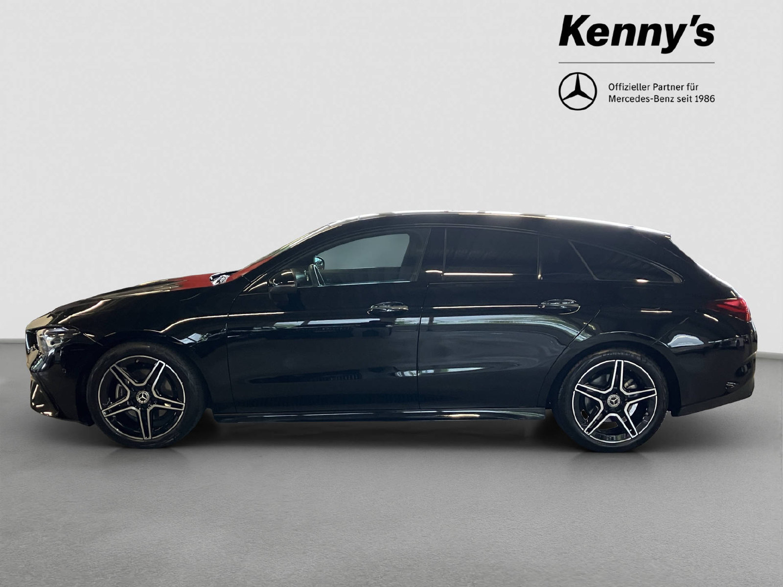 MERCEDES-BENZ CLA 180 AMG Line Shooting Brake, Mild-Hybrid Benzin/Elektro, Occasion / Gebraucht, Automatik - 3