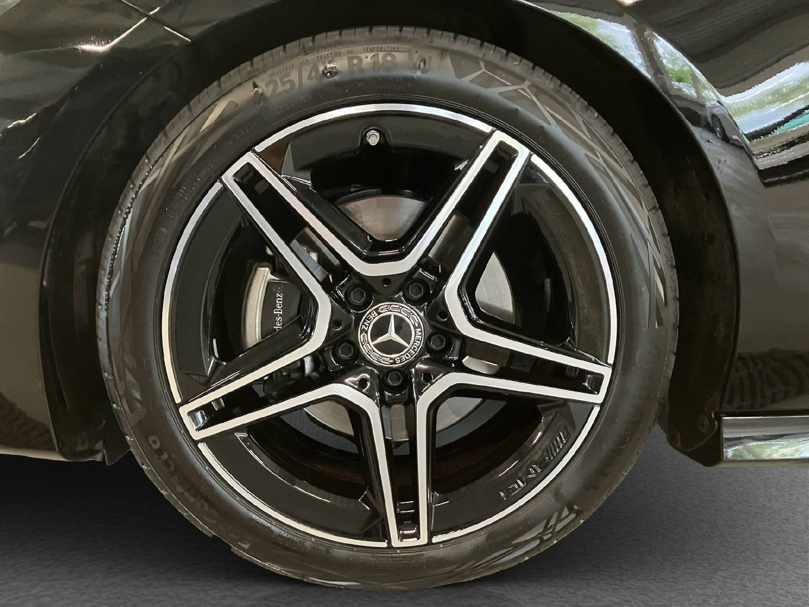 MERCEDES-BENZ CLA 180 AMG Line Shooting Brake, Mild-Hybrid Benzin/Elektro, Occasion / Gebraucht, Automatik - 6