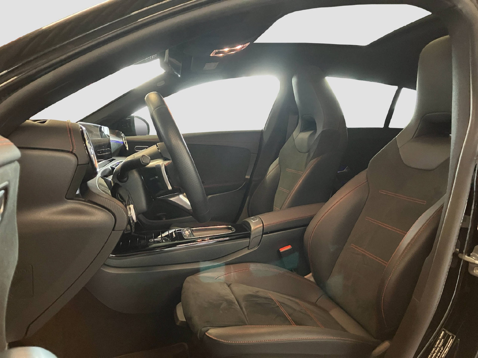 MERCEDES-BENZ CLA 180 AMG Line Shooting Brake, Mild-Hybrid Benzin/Elektro, Occasion / Gebraucht, Automatik - 7