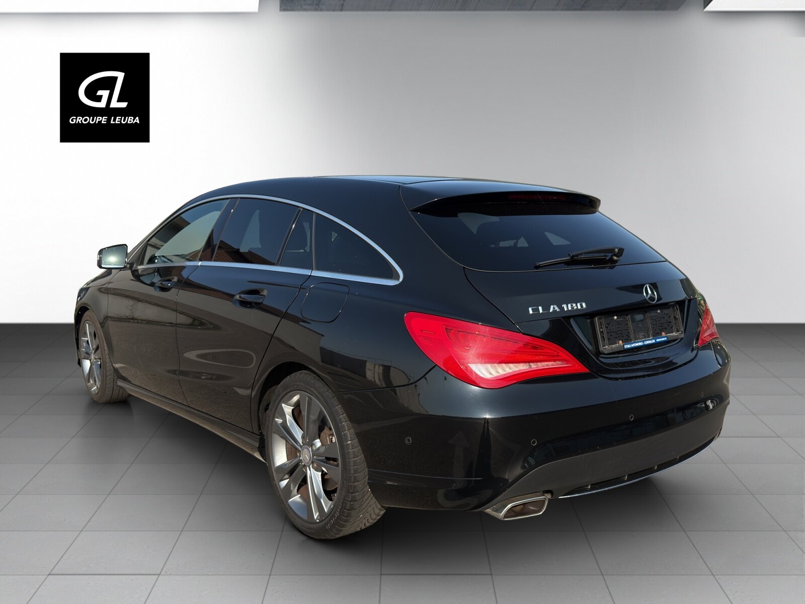 MERCEDES-BENZ CLA 180 Urban, Essence, Occasion / Utilisé, Manuelle - 2