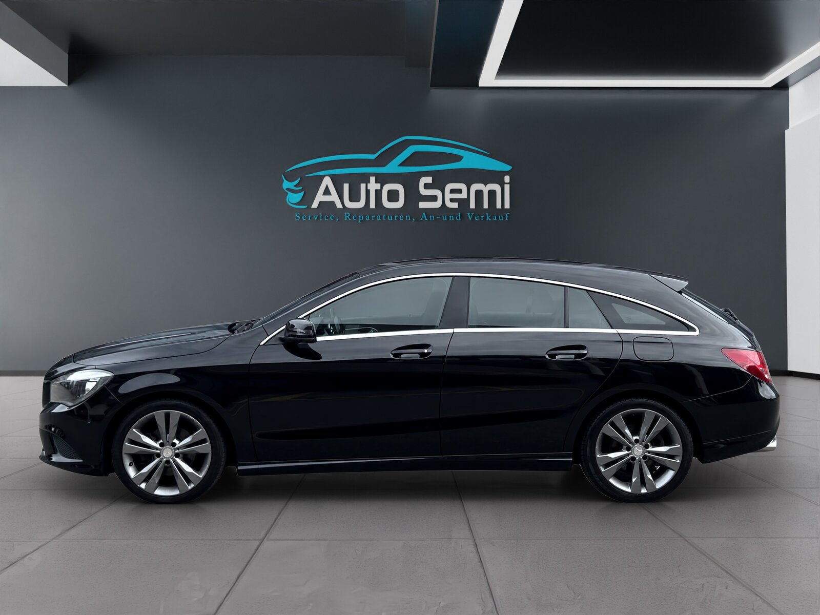 MERCEDES-BENZ CLA Shooting Brake 180 Urban 7G-DCT, Petrol, Second hand / Used, Automatic - 2